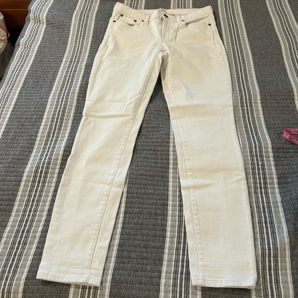 J Crew Women’s Size 27/30 White Jeans